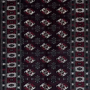 WINE-RED TURKMEN RUG 110CM X 160CM (3'61 X 5'25)