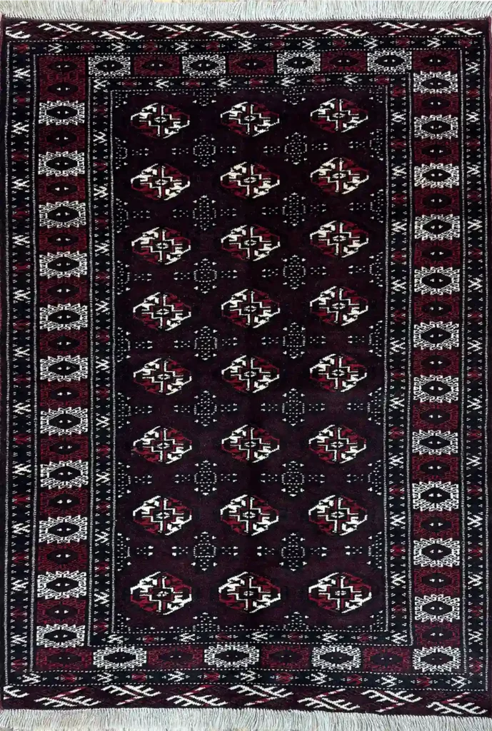 WINE-RED TURKMEN RUG 110CM X 160CM (3'61 X 5'25)