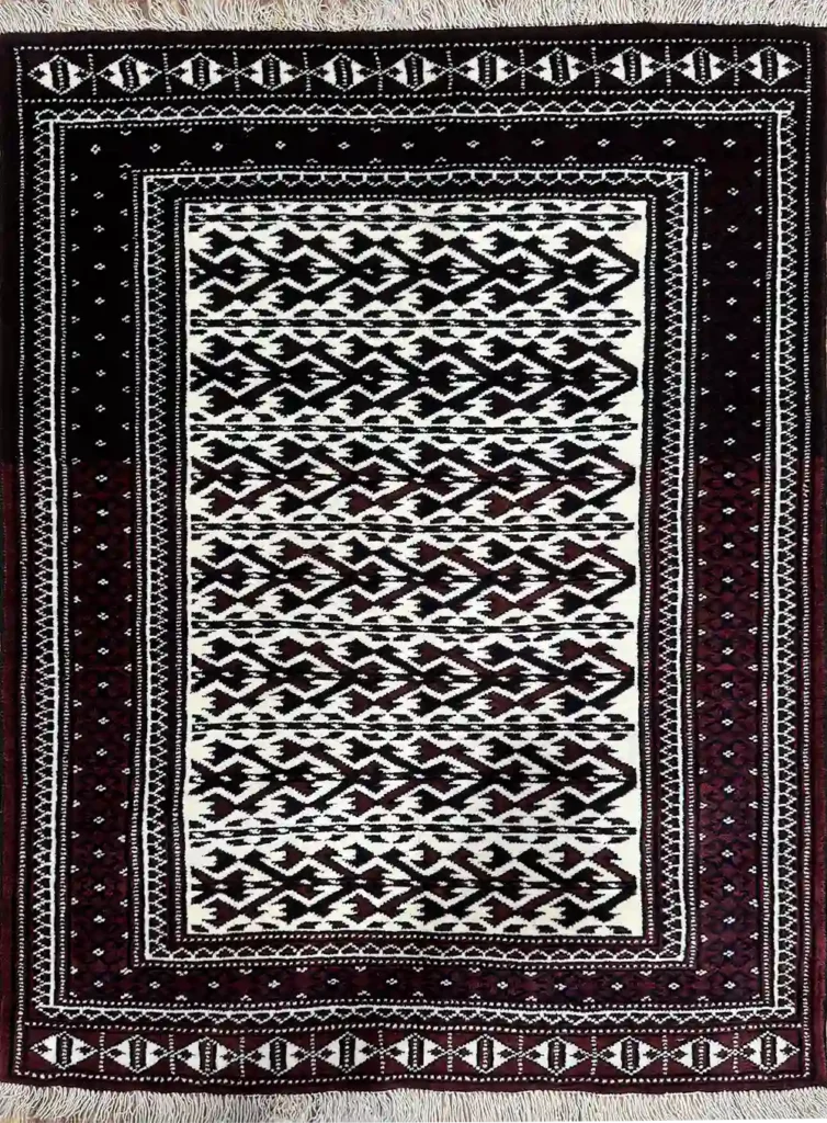 TURKMEN RUG 87CM X 120CM (2'85 X 3'94)