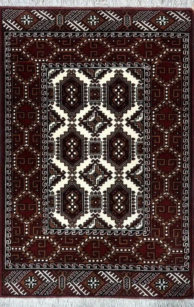 CREAMY TURKMEN RUG 85CM X 132CM (2'8 X 4'33)
