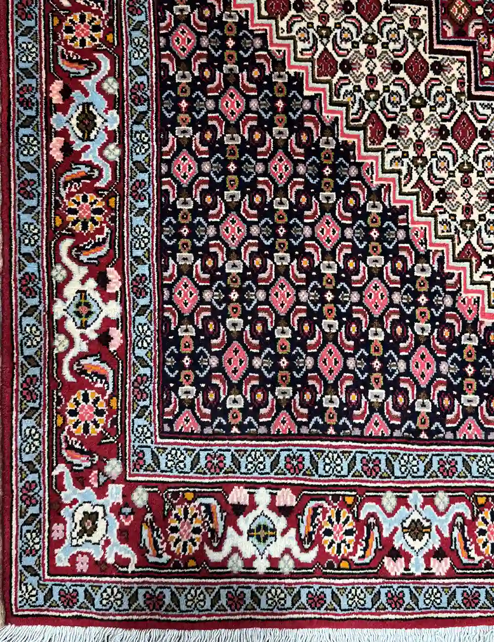 SANANDAJ RUG 125CM X 180CM (4'1 X 5'9) - Image 3