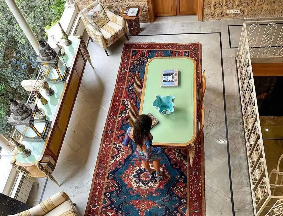 PERSIAN RUG