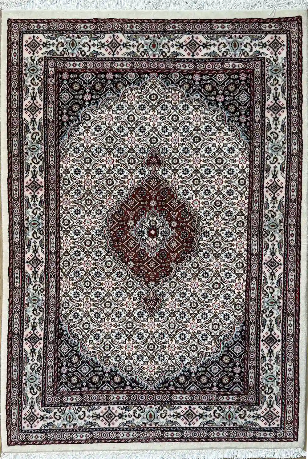 moud birjand rug