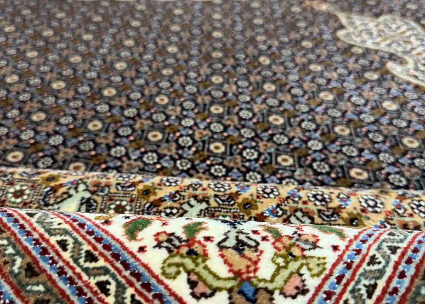identify hadnmade persian rugs