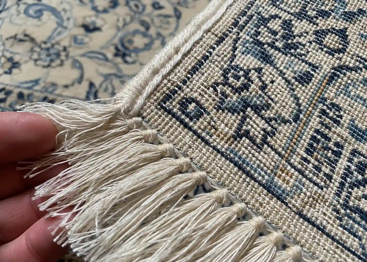 hadnmade nain rug